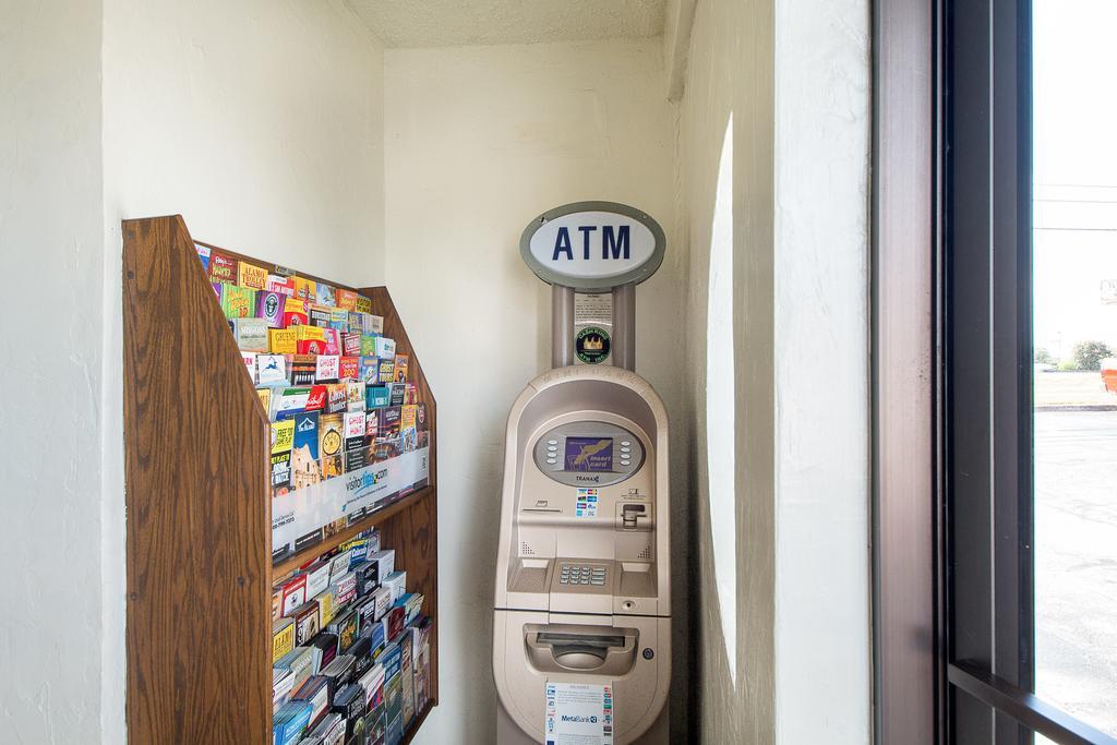 Americas Best Value Inn San Antonio Bagian luar foto